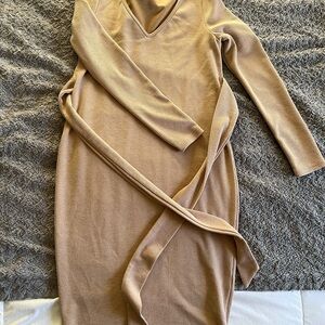 Chic Tan Knit Dress